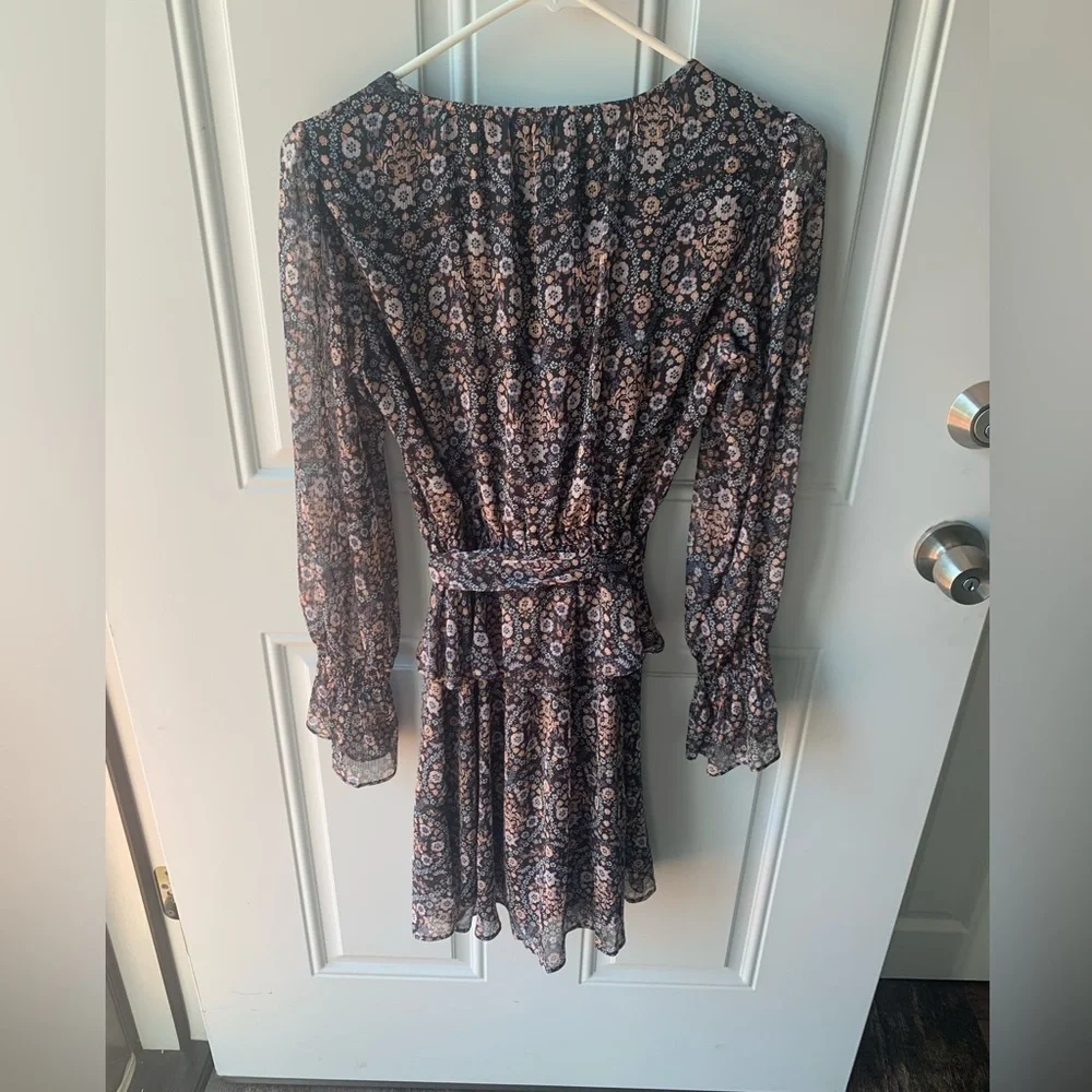 Lauren Conrad long sleeve blue & pink floral dress size XS - Picture 3 of 5